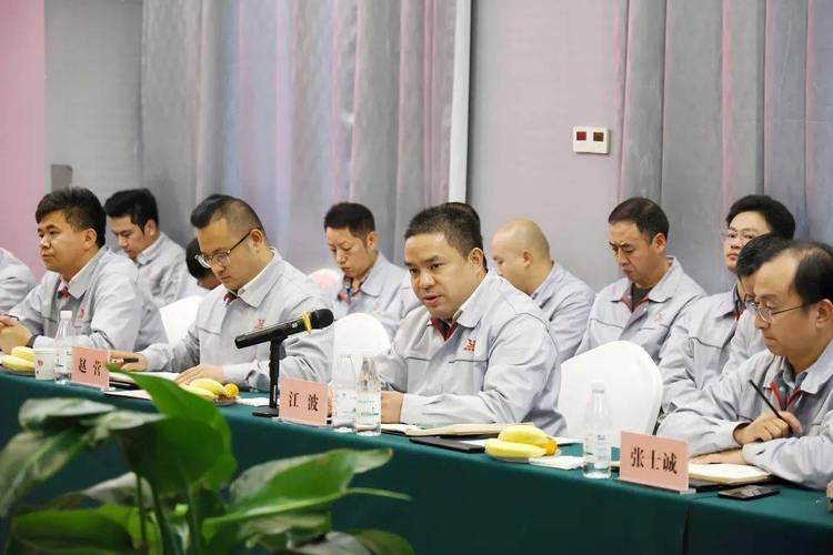 重庆宗申2025年产品经营顾问委员会成立暨新品揭幕仪式隆重举行